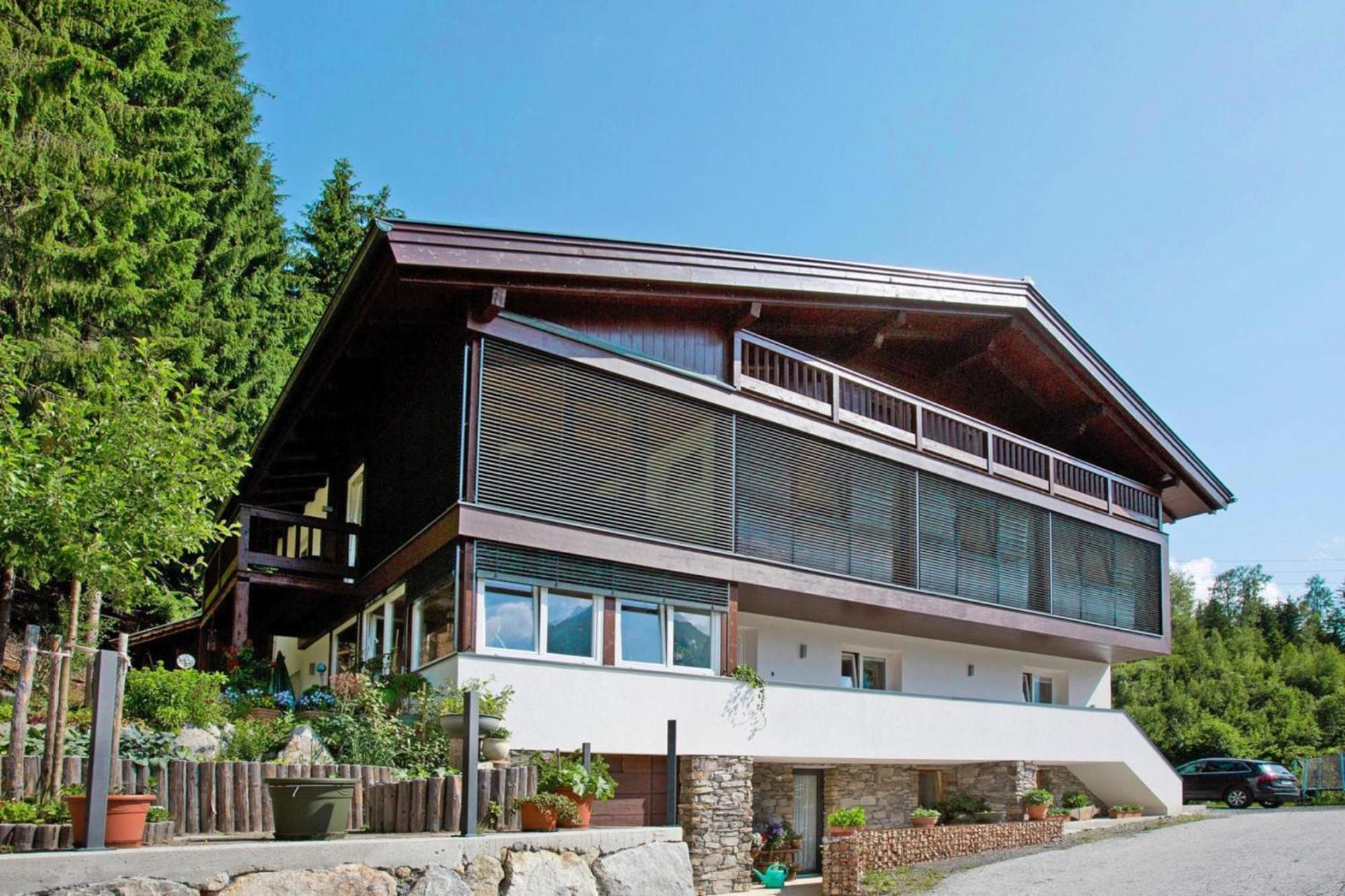Neukirchen am Großvenediger Apartment In Neukirchen With A Balcony מראה חיצוני תמונה