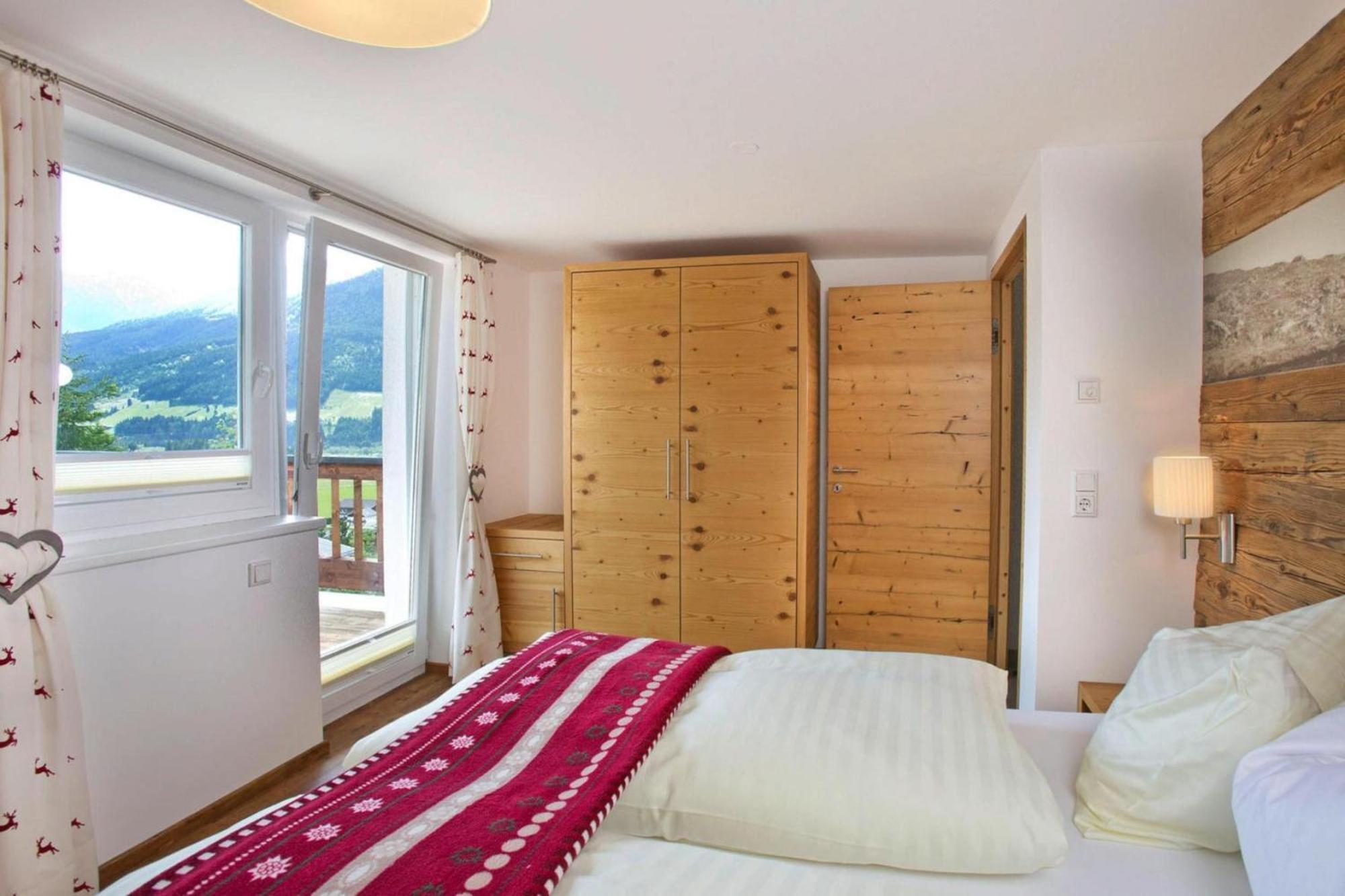 Neukirchen am Großvenediger Apartment In Neukirchen With A Balcony מראה חיצוני תמונה